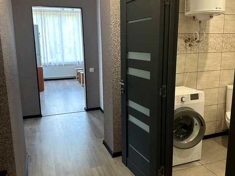 квартира за адресою Володимира Брожка вул. (Кіровоградська), (Будинок 4)