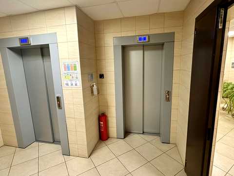 квартира за адресою Миколи Ушакова вул., 1-Г