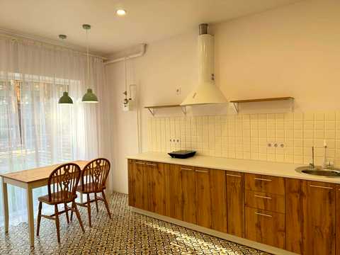 квартира за адресою Богдана Ступки, 3