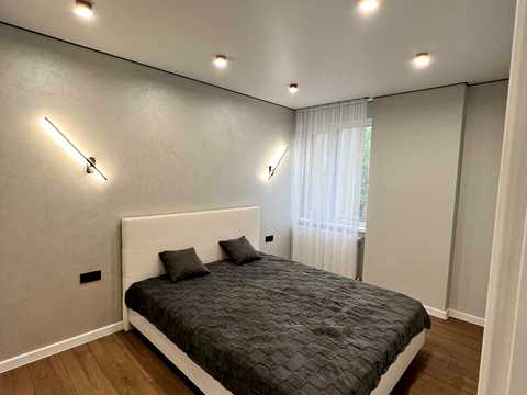 квартира по адресу Степана Бандеры ул., 77-Б