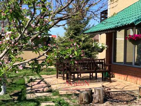 будинок за адресою Піонерська вул., 9