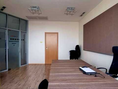коммерческая по адресу Королеви Єлизавети ІІ ул. (Глинки), 2