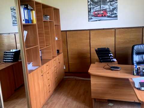комерційна за адресою Перемоги просп. (30-річчя Перемоги), 21