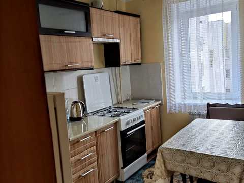 кімната за адресою Студинського, 4