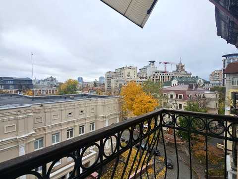 квартира за адресою Дарвіна вул., 1