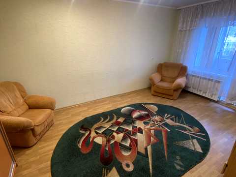 квартира за адресою Ревуцького вул., 44
