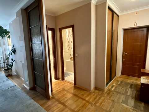квартира за адресою Писаржевського вул., 11