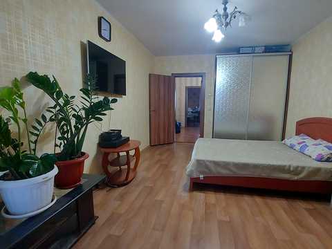 квартира за адресою Милославська вул., 16