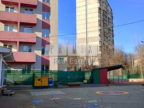 комерційна за адресою Борщагівська вул., 204 к2