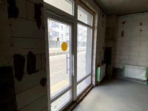 комерційна за адресою Академіка Сахарова вул., 11