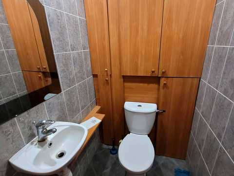 квартира за адресою Ревуцького вул., 42-А