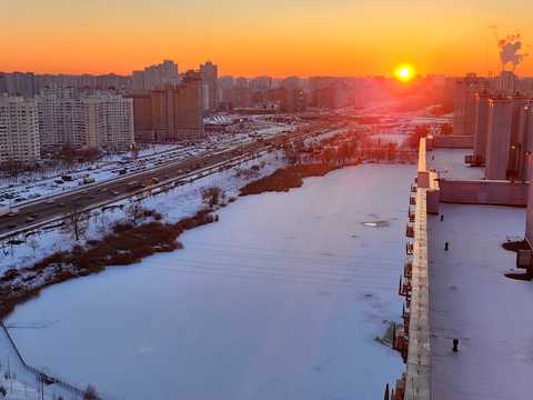 квартира по адресу Ревуцкого ул., 40-В