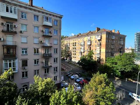 коммерческая по адресу Кловский спуск, 7