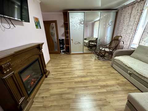 квартира за адресою Михайла Грушевського вул., 25