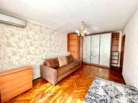 квартира за адресою Бакинська вул., 37-В