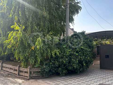 будинок за адресою Черняховського вул. (Черняховського)