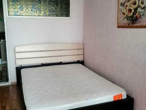 квартира за адресою Літературна вул., 12