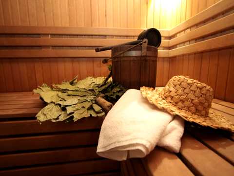 коммерческая по адресу Независимости ул., 8