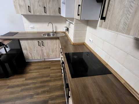 квартира за адресою Миколи Вінграновського вул., 2
