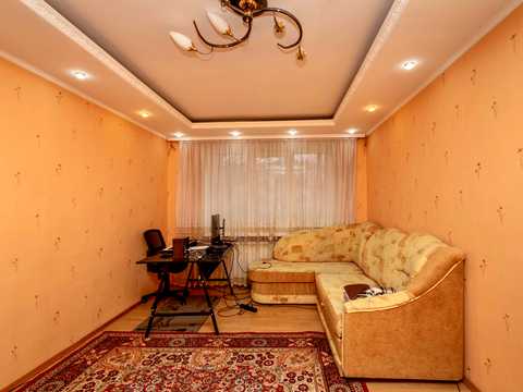 квартира за адресою Героїв Майдану вул. (Червоноармійська), 77