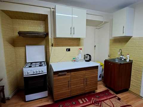 дом по адресу вул. Новосельська, 33