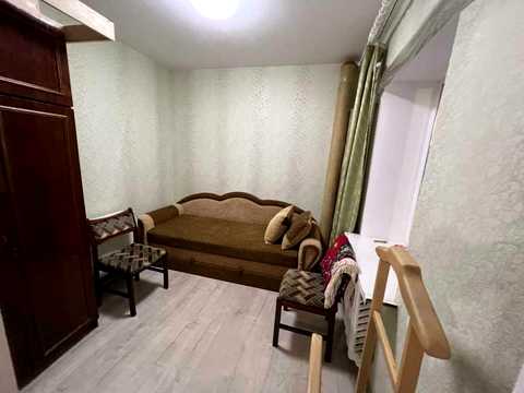 будинок за адресою Довженка вул., 37
