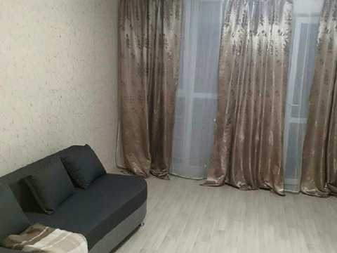 квартира за адресою Сім'ї Кульженків вул. (Петра Дегтяренка), 35