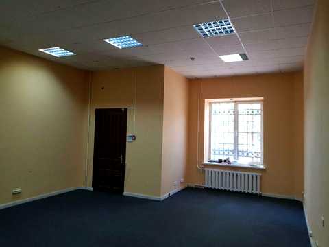 комерційна за адресою джинчарадзе, 4