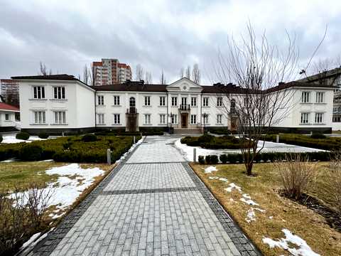 комерційна за адресою Дмитра Багалія вул. (Пожарського), 3