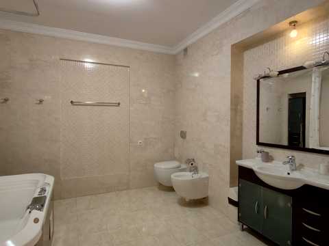 квартира по адресу Круглоуниверситетская ул., 3-5