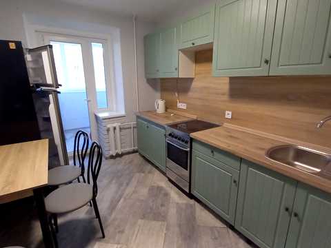 квартира за адресою Святошинська вул., 4