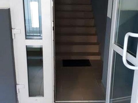 коммерческая по адресу Богдана Хмельницкого бульв., 19