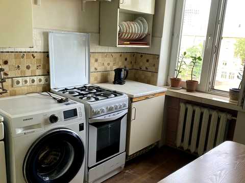 квартира за адресою Харківське шосе, 18
