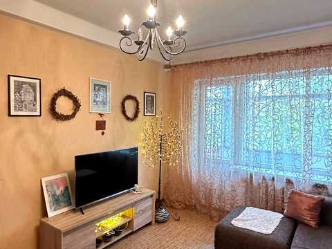 квартира за адресою Перемоги вул., 81-Б