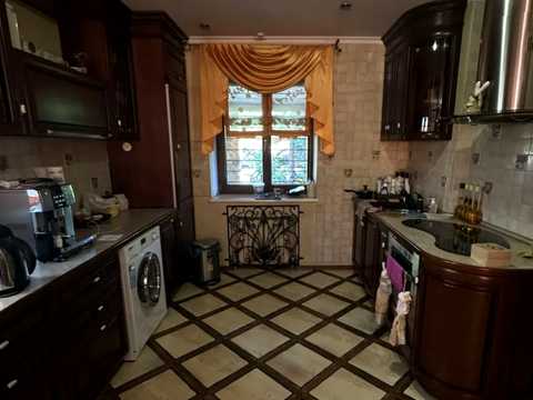 дом по адресу Длинная ул.
