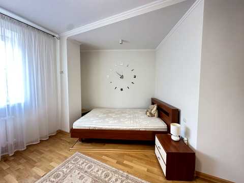 квартира за адресою Одеса, Добровольців вул. (Маршала Говорова), 3а