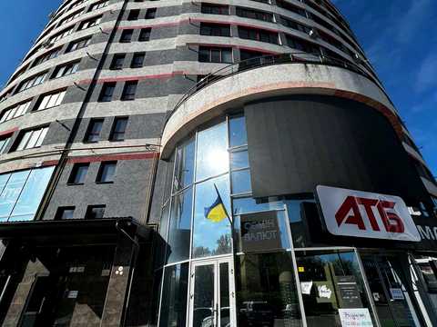 комерційна за адресою Галицька вул., 139