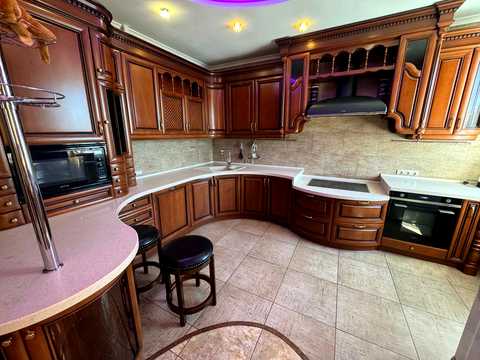 квартира за адресою Миколи Бажана просп., 14