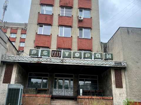 комерційна за адресою Володимира Великого вул. (Артема), 50