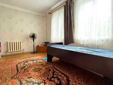 будинок за адресою Каштанова вул.