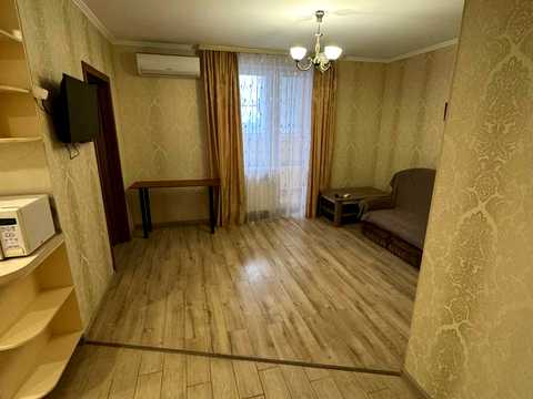 квартира за адресою Академіка Глушкова просп., 9