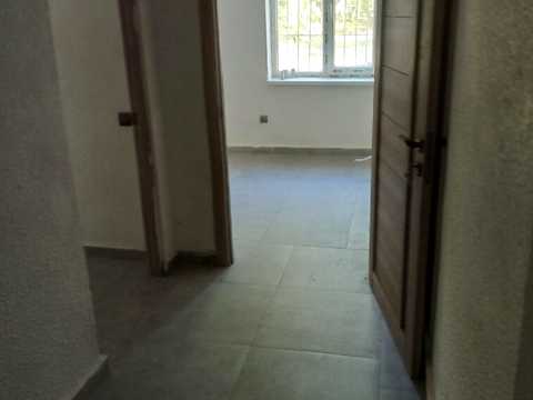 комерційна за адресою Ужгород, Іштвана Сечені вул., 2