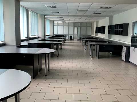 комерційна за адресою Ковельська вул., 2