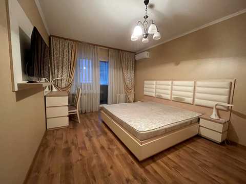 квартира по адресу Олены Пчилки ул., 4