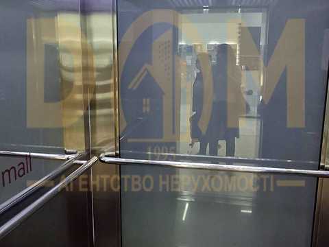 комерційна за адресою Київська вул., 2-Л