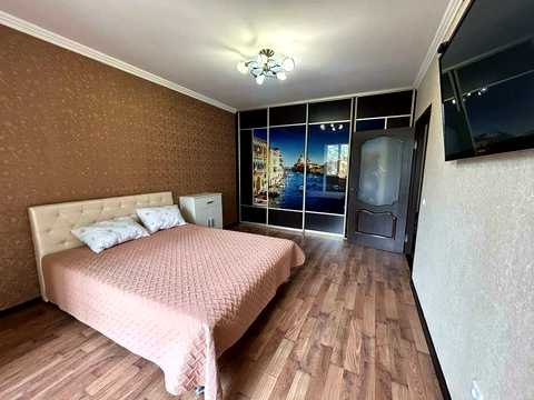 квартира по адресу Володимирська ул., 1/2