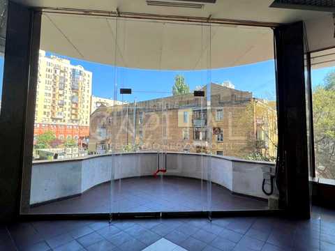 комерційна за адресою Жилянська вул., 59