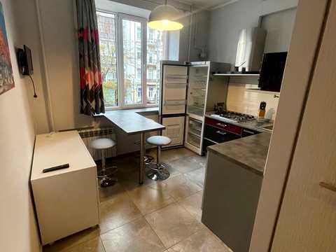 квартира за адресою Шота Руставелі вул., 26