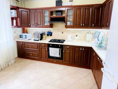 квартира за адресою Панаса Мирного вул., 40