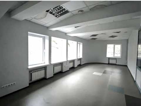 комерційна за адресою Задорожний пров., 3